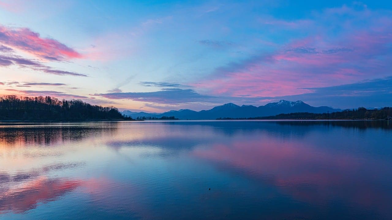 sunrise, dawn, morning mood, morning sky, heaven, clouds, landscape, lake, mountains, reflection, nature, seascape, chiemsee, bavaria [pid:9531906]