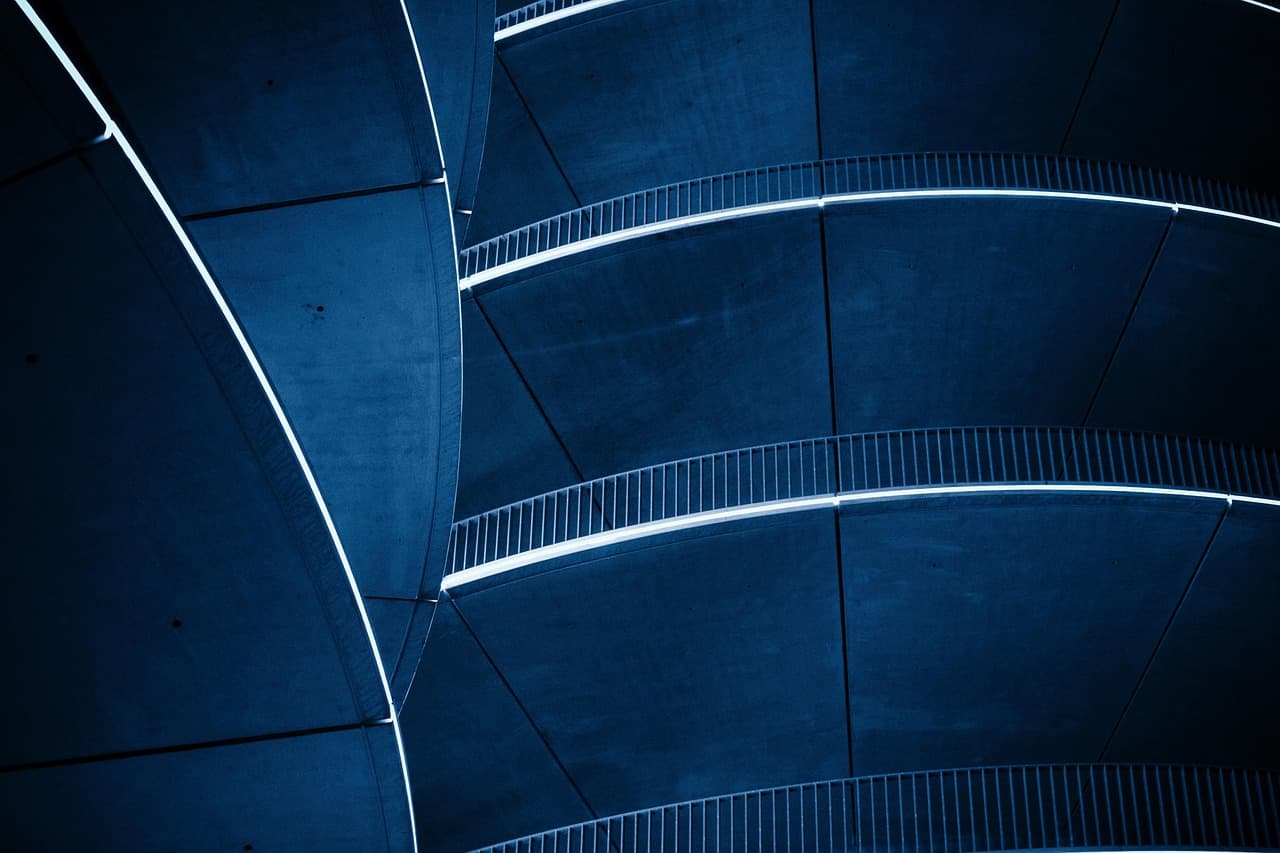 building, skyscraper, facade, modern, office building, urban, architecture, city, windows, perspective, structure, horizon, glass, reflection, business, corporate, business, business, business, business, business, corporate [pid:6528075]