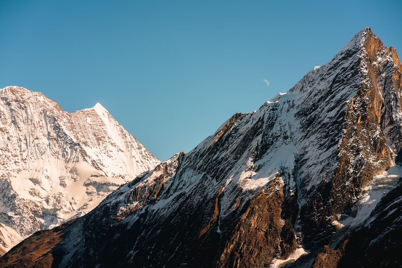 mountains, nature, landscape, mountain, hiking, summit, snow, alpine, scenic, panorama, peak, backpacking, nepal, himalaya, travel, journey [pid:9643430][dark]