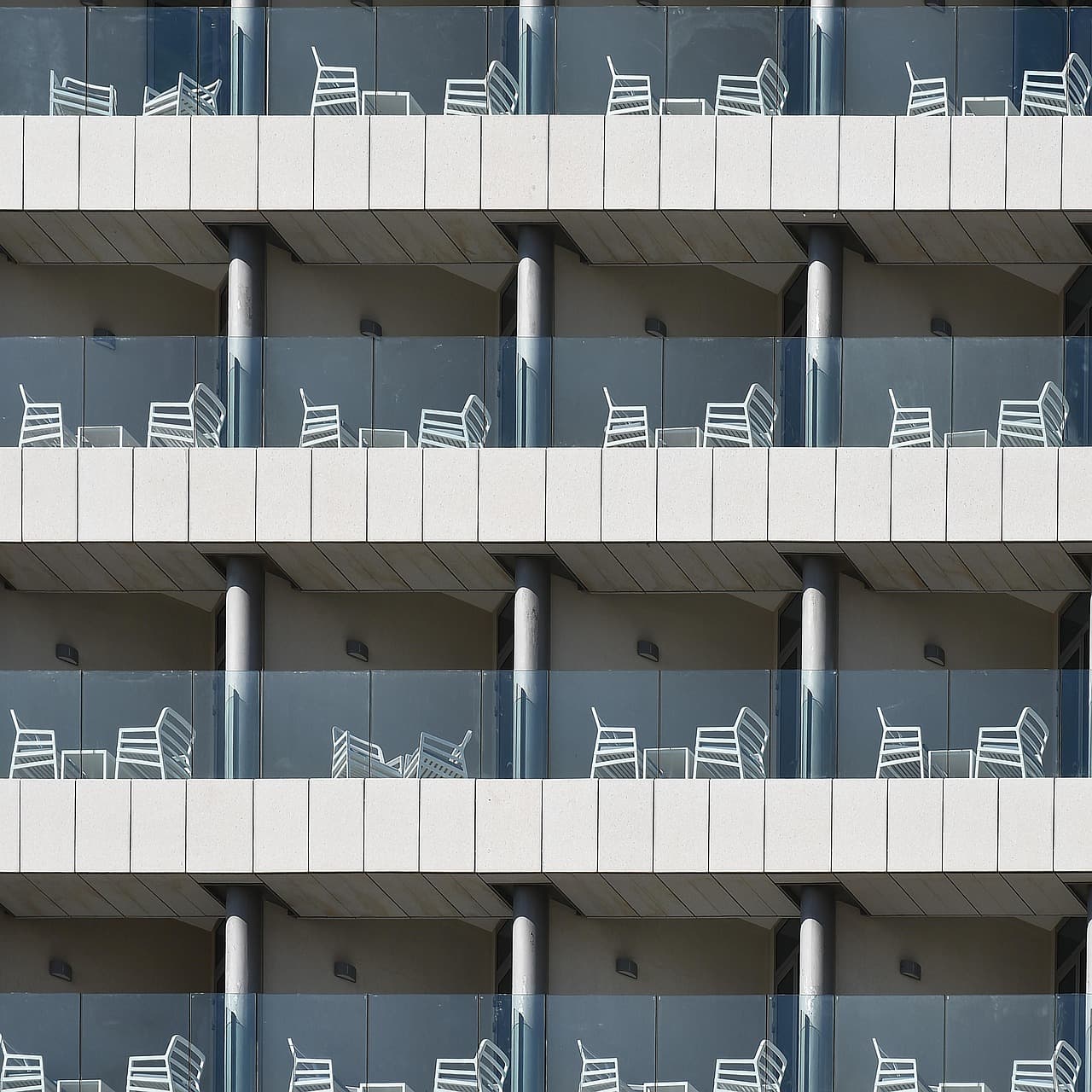 expression, industry, business, steel, contemporary, architecture, building, urban, design, construction, glass, city, window, structure, high, shape, minimal, geometric, modern, line, pattern, minimalism, grid [pid:3224784][dark]