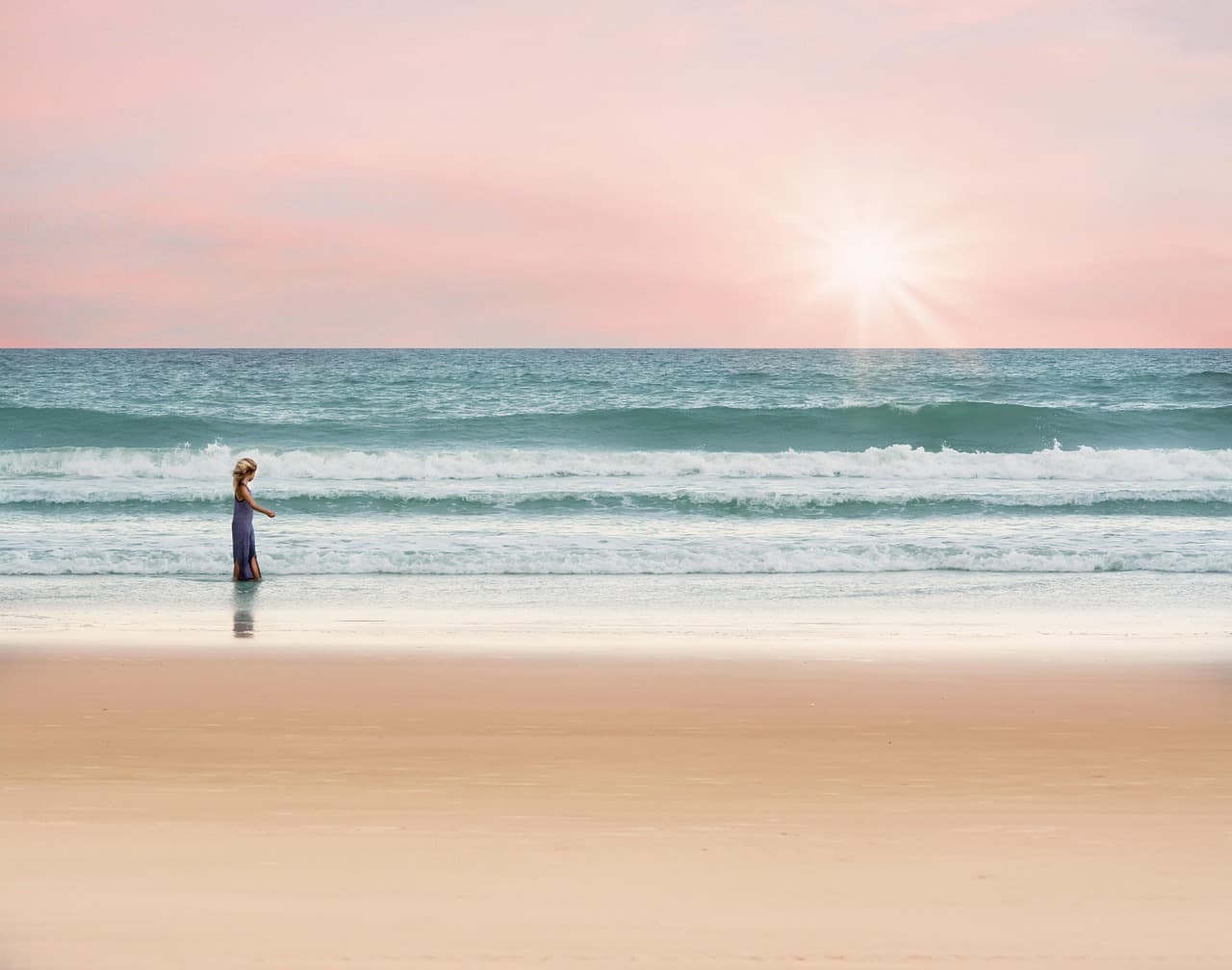 girl, walking, beach, sand, sandy beach, shore, seashore, shoreline, coast, waves, ocean waves, sunset, dusk, twilight, horizon, seascape, ocean, sea, nature, water, sun, tropical, sky [pid:931776][light]