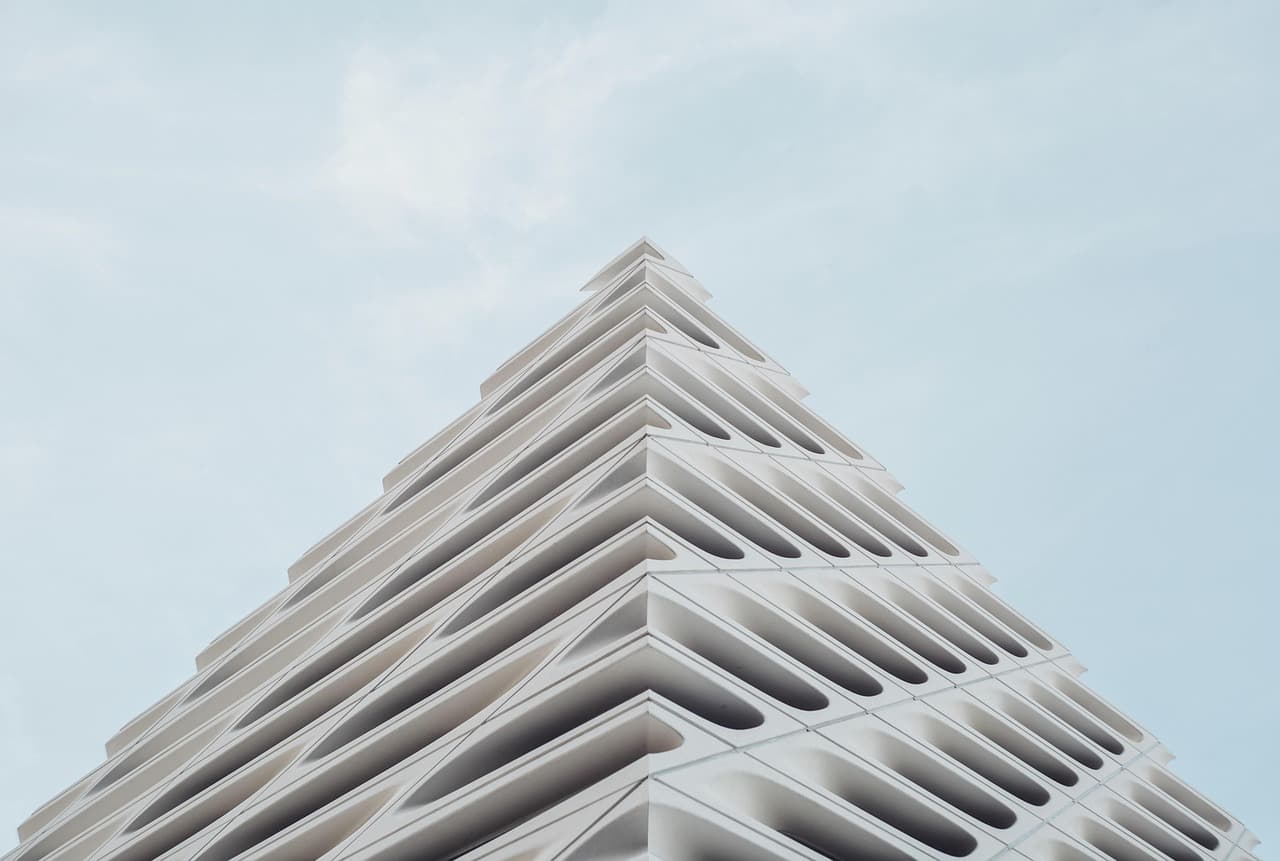 architecture, nature, art, building, concrete, corner, design, low angle shot, patterns, sky, white, blue art, blue building [pid:1840494][light]